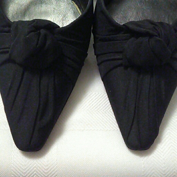 Beautiful Prada Heels - Picture 4 of 8